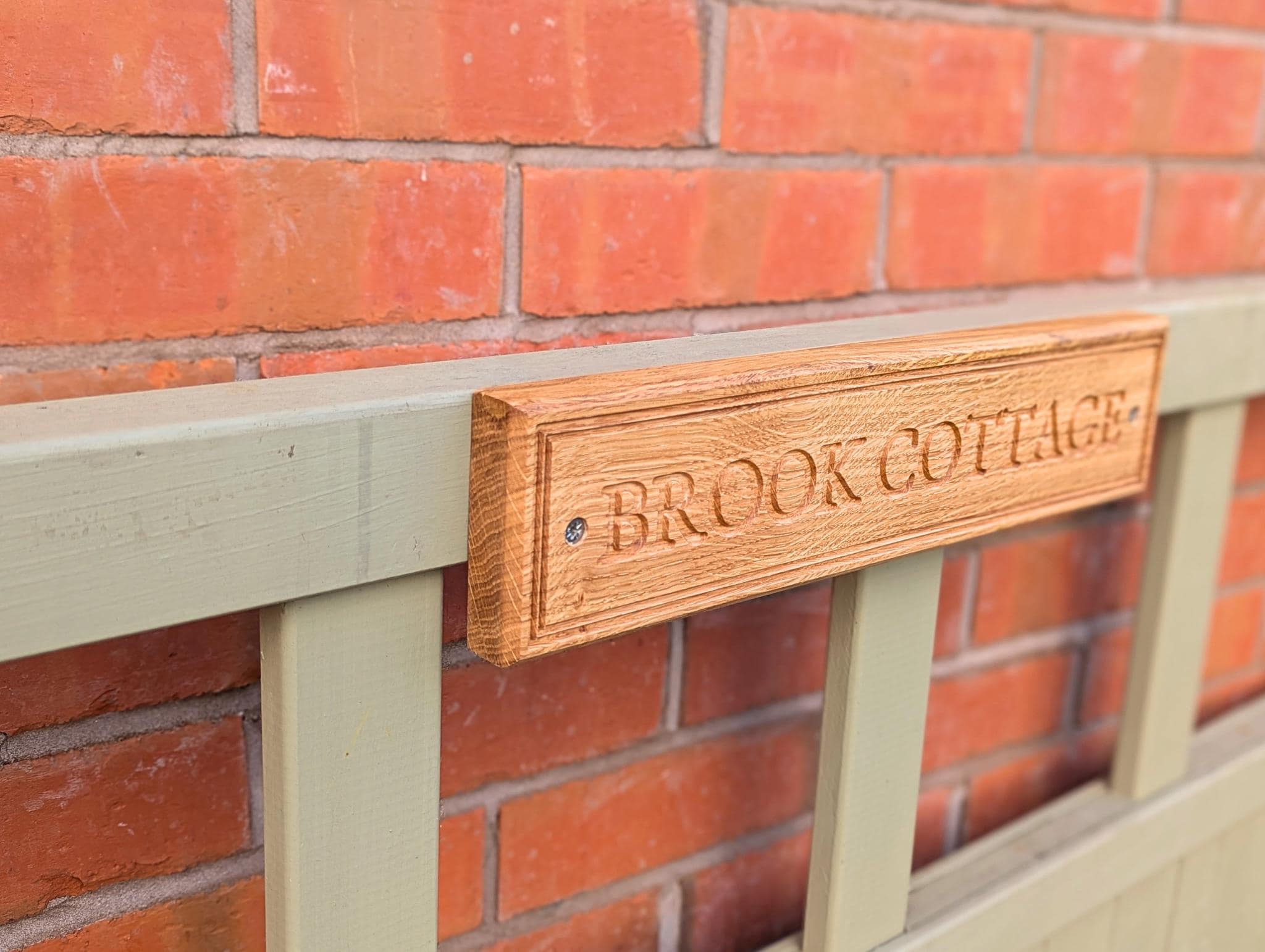 Personalised Oak Garden Sign – Engraved Wooden House Plaque, Gate, Workshop Plaque - Large