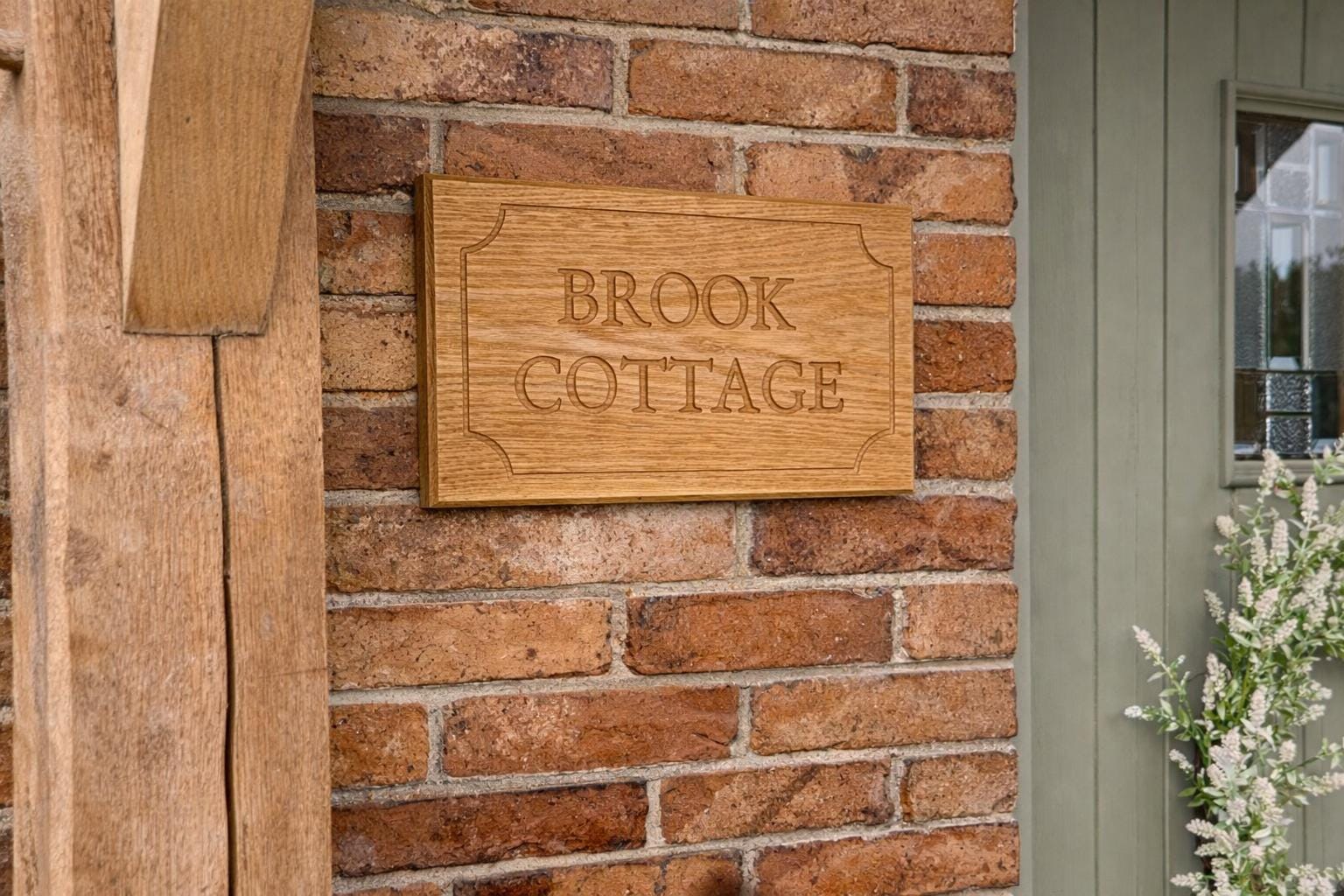 Personalised Oak House Sign – Engraved Address, Number, Gate Plaque